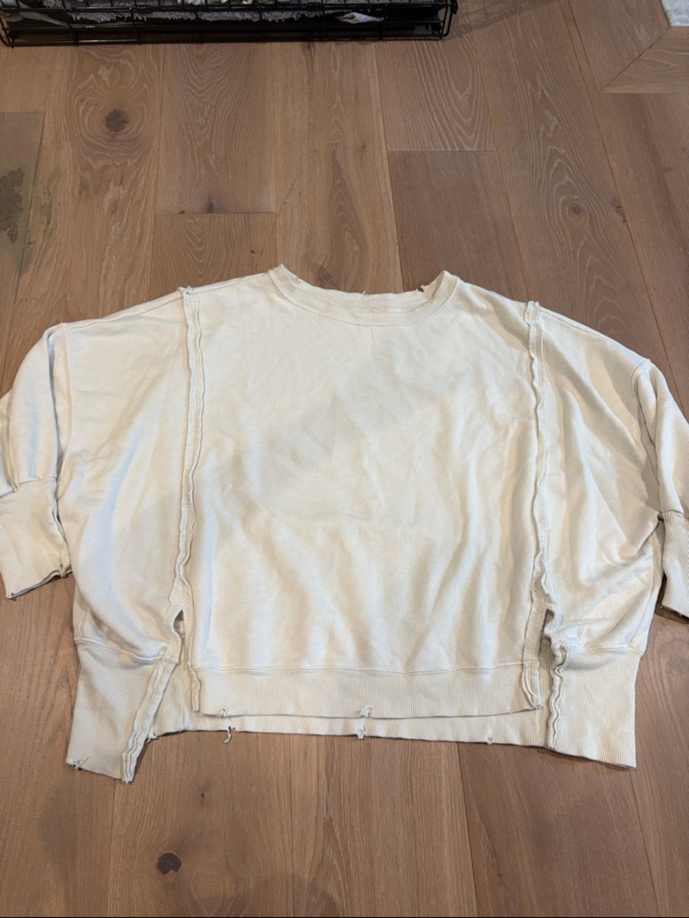 We The Free Size XS Raw-Edge Boxy Sweatshirt in Cream.